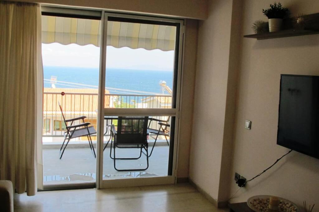 Sunrise pearl in Attika Riviera apt&Parking Rafína Exteriör bild